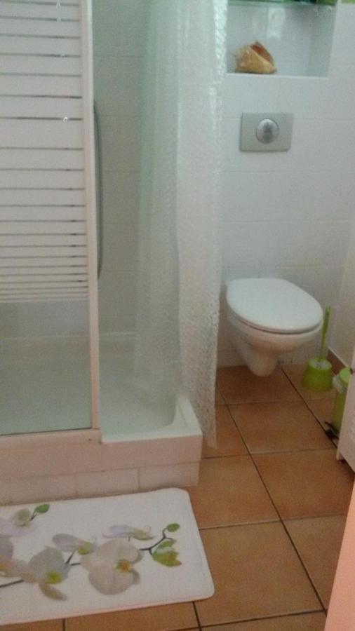 Bigouz Residence La Plage De L'Anse Caritan 생트안느 외부 사진